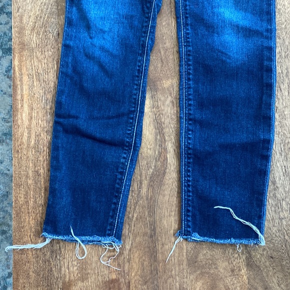 Hudson brand size 25 cropped jeans with raw edge - Picture 2 of 3
